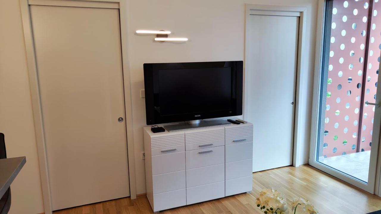 Apartment Ozare Slovenj Gradec Bagian luar foto