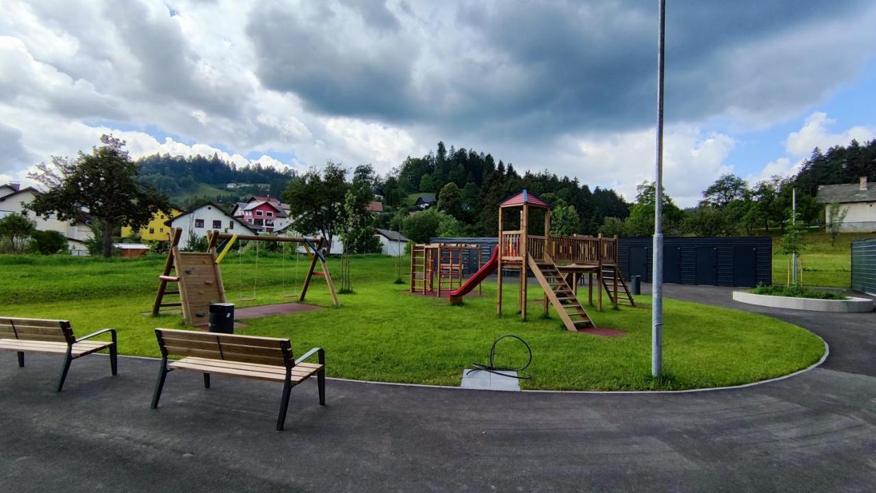 Apartment Ozare Slovenj Gradec Bagian luar foto